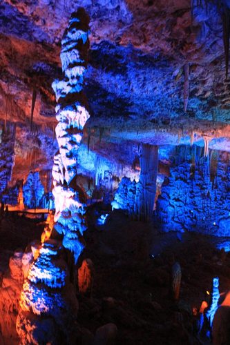 景区溶洞灯光设计 Design of cave light projection show
